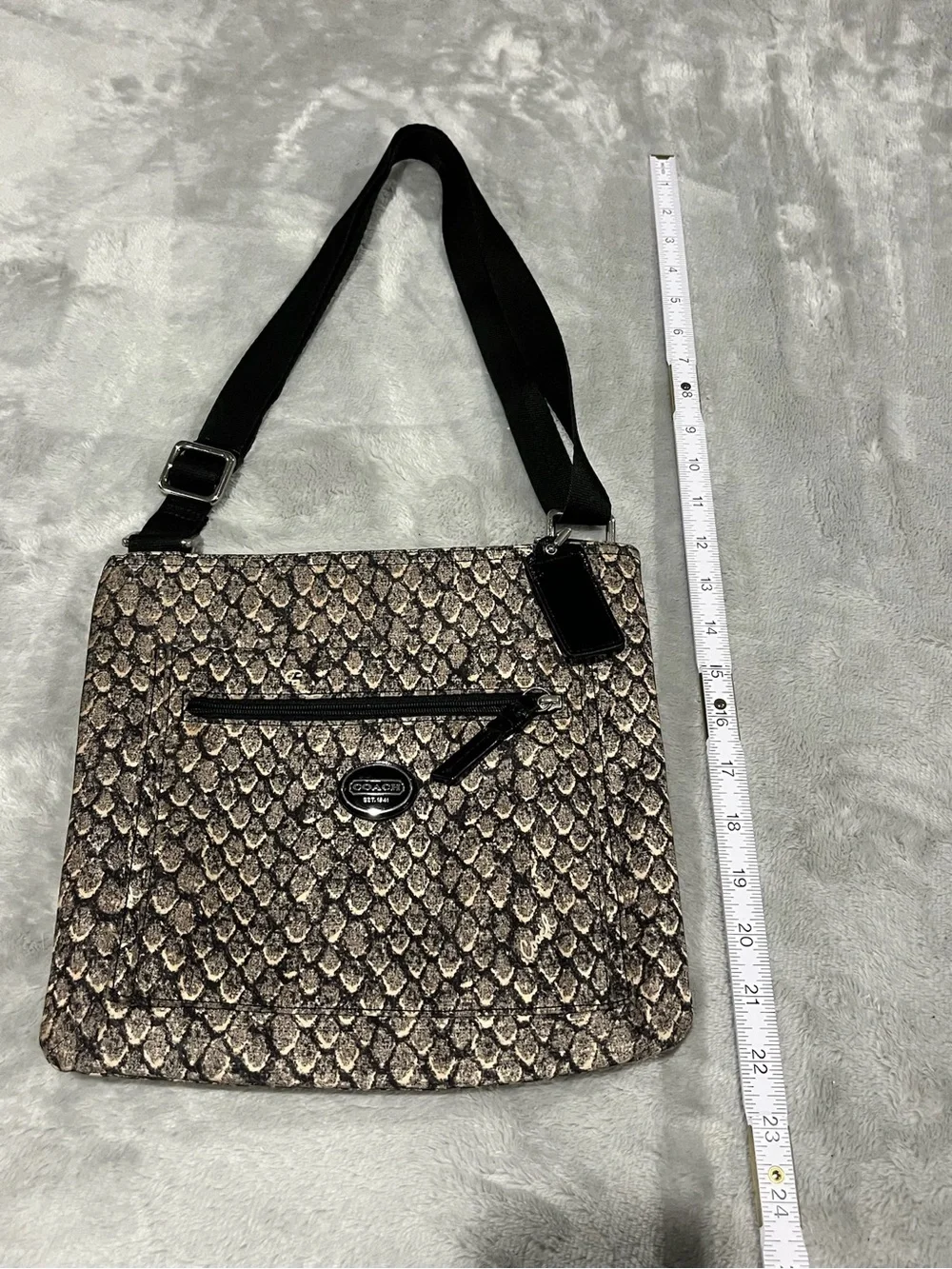 Coach Taylor Getaway Snake Print Nylon Crossbody File Bag EUC